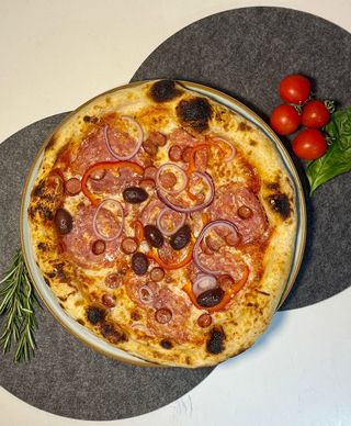 Pizza Taraneasca