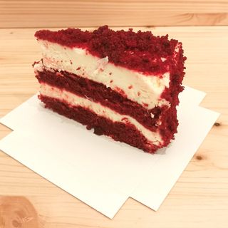 Red velvet cake (porción)