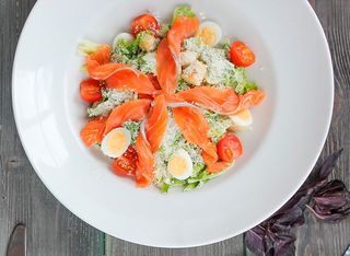 Цезарь с сёмгой (250 гр)