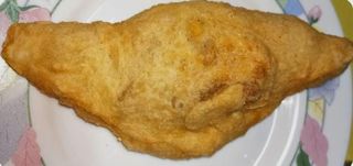 Pizza fritta con tarallo