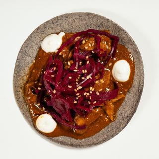 Taco De Pollo Con Mole ( 1 ud )
