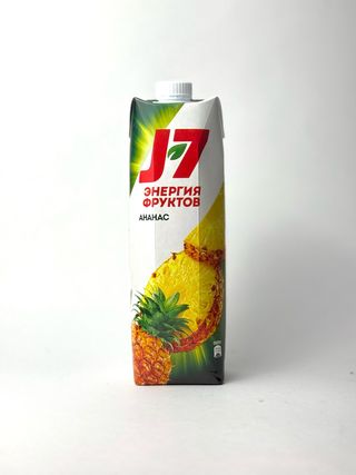 J7 Ананас (1 л.)