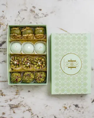 Coffret Vert Pm Varié Pistache 12 Pièces 
