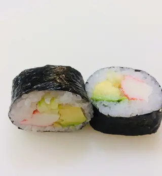 18  Futomaki de Cranc, Alvocat, Cogombre  (10 Pzs.)