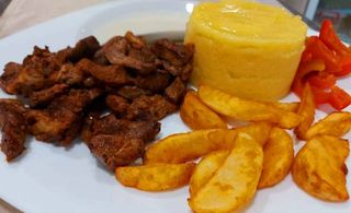 Pastrama de berbecut