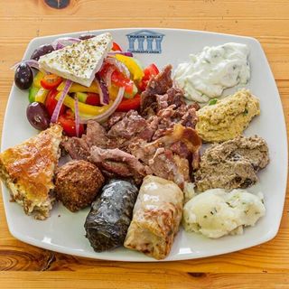 Pikilia Mikrì Un viaggio nei sapori greci