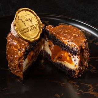 Торт Snickers  (190г)