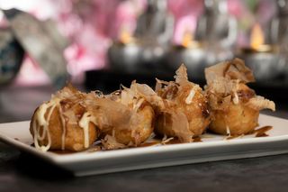 E12 Takoyaki (4 Uds.)