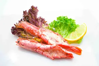 46. Gamberi argentini alla piastra con salsa satay