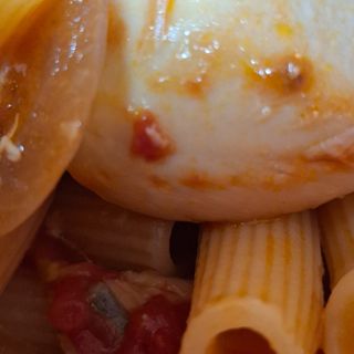 Pasta con  sugo di pollo