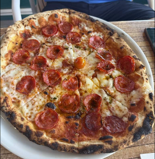 Pizza hot pepperoni (32 cm.)