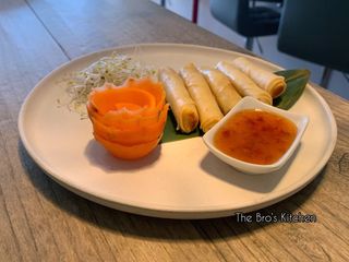 Chicken Shanghai/Rollitos De Pollo Shanghai (5 Pcs.)