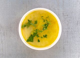 Пилешка супа със застройка (300Г)