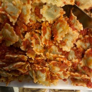 Ravioli di carne al ragù 3hg