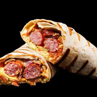 Meat Рол з сосискою GB