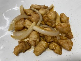 Caixa de Frango Salteado com Cebola