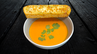 პომიდვრის წვნიანი