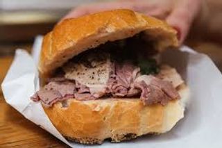 Panino con la trippa alla fiorentina