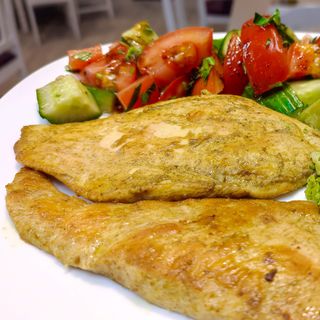 Пилешко комбо