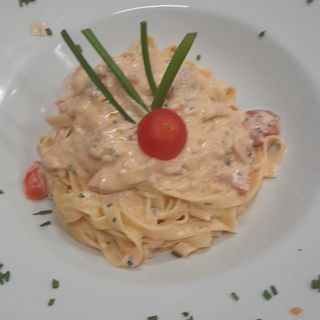 Tagliatelle Salmone