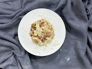 პასტა ზღვის პროდუქტით