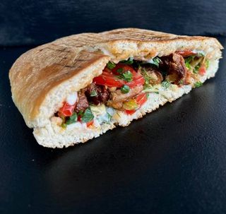 Шаурма в хлібі (курка)