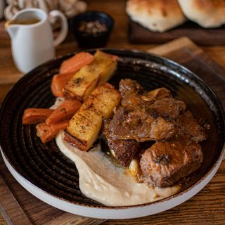 Teleći ribić u sosu od vina