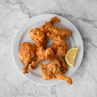 Bolas de pollo fritas