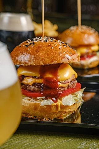 ბურგერი კრეატორია 1x