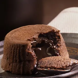 Soufflé al cioccolato con cuore caldo