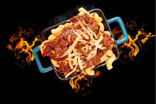 Mac & Cheese cu chilly con carne hot