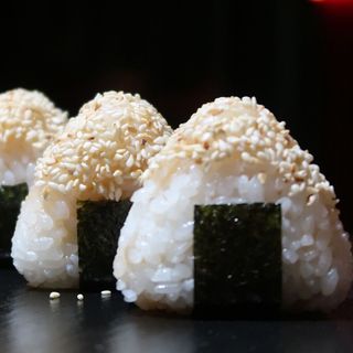 Sake Onigiri - 3pc
