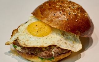 "Эгг" бургер