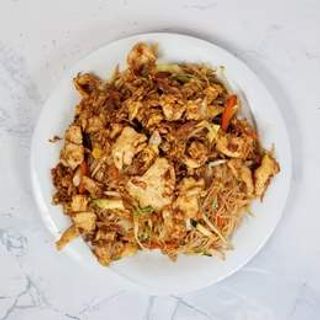 Rižini rezanci s piletinom i povrćem