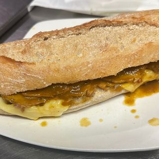 Bocadillo De Jamón Asado