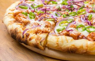 7 Pizza De Pollo (30 Cm.)