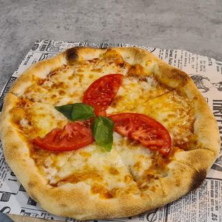 Пица Маргарита (1600гр)