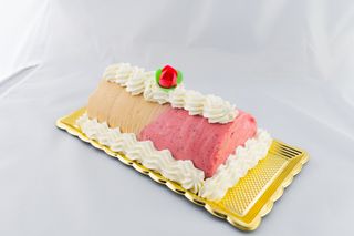 Tronchetti Gelato 1,1 kg circa  nocciola e fragola 