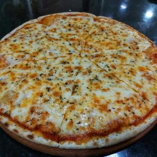 Pizza 4 fromage Grande