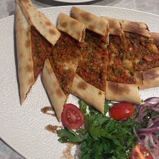 KIYMALI PIDE 