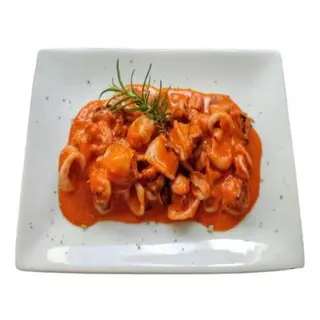 28-Calamares Con Salsa Picante