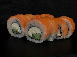 Філадельфія з лососем  (300г/8шт)