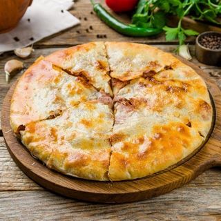 ლობიანი რაჭული ლორით - 6 ნაჭერი