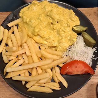 Piletina u curry sosu