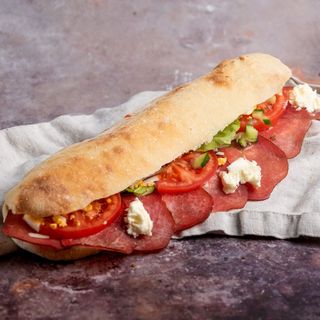 Užički sendvič sa svinjskim vratom