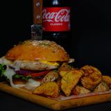 Комбо чизбургер "Курочка под булочкой"