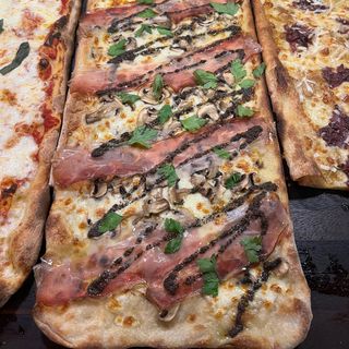 Pizza Speck (80 Cm.)