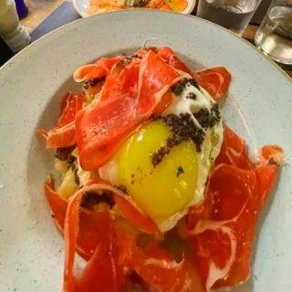 Huevos Estrellados Con Jamón