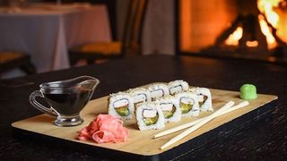 ნიუ კალიფორნია როლი