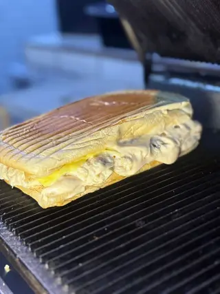 Cheesy Sandwich